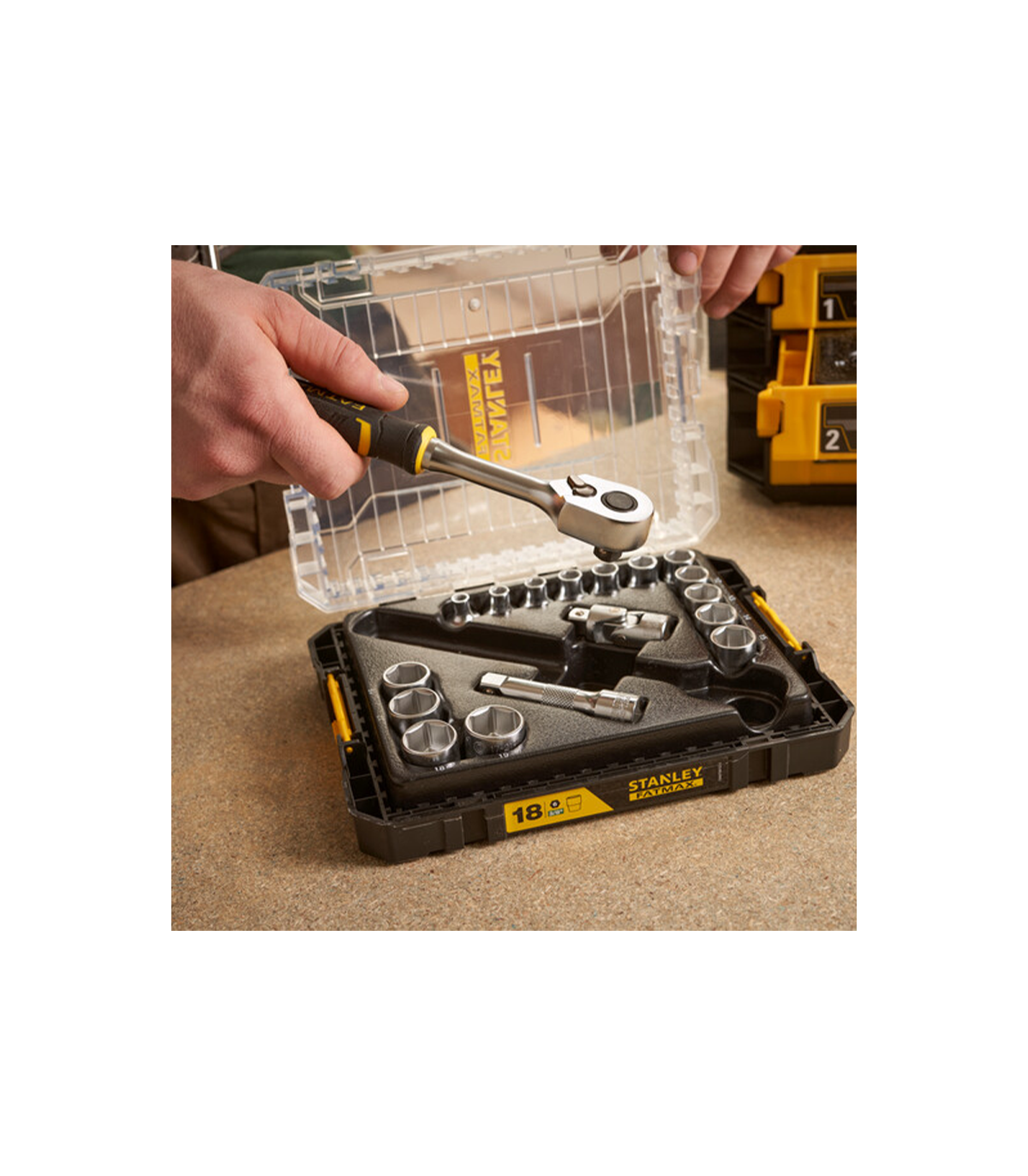 Coffret de 18 pièces de douilles 3/8" STAKBOX M FATMAX STANLEY