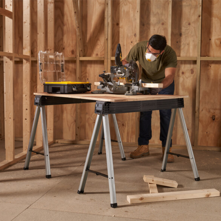 Lot de 2 tréteaux métalliques pliants 340kg STANLEY
