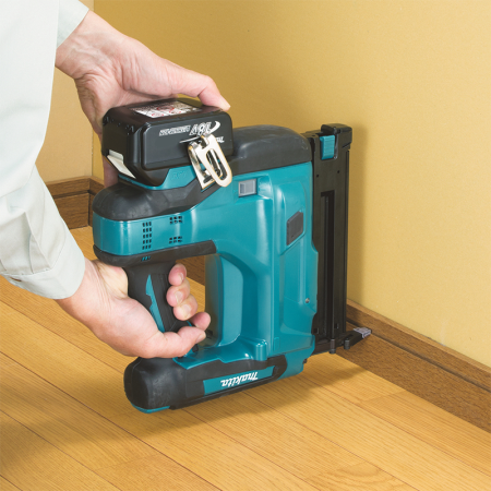 Cloueur 18V DBN500ZJ MAKITA