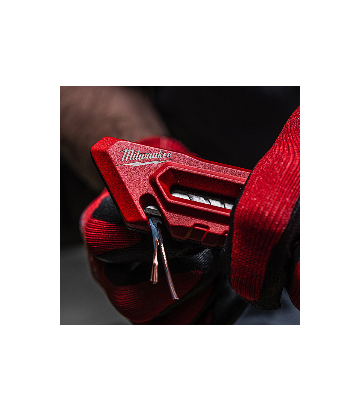 Cutter compact multi fonction MILWAUKEE