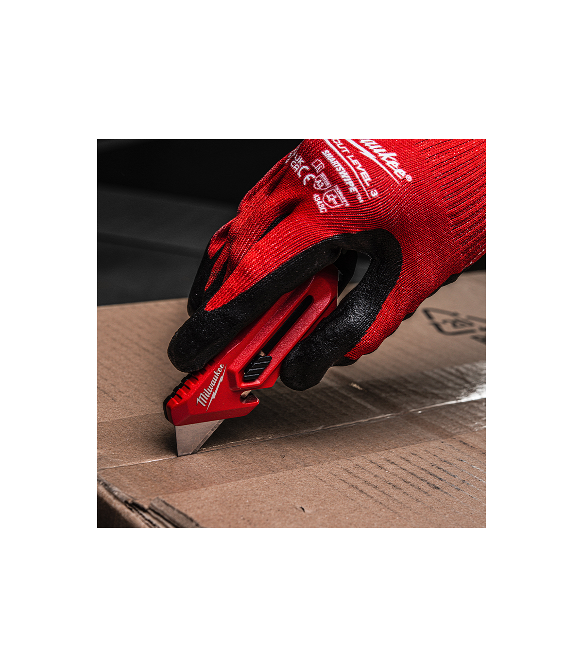 Cutter compact multi fonction MILWAUKEE