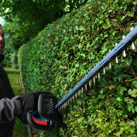 Taille haie sans fil GHE 18V-50 (II) avec volant d’inertie BOSCH