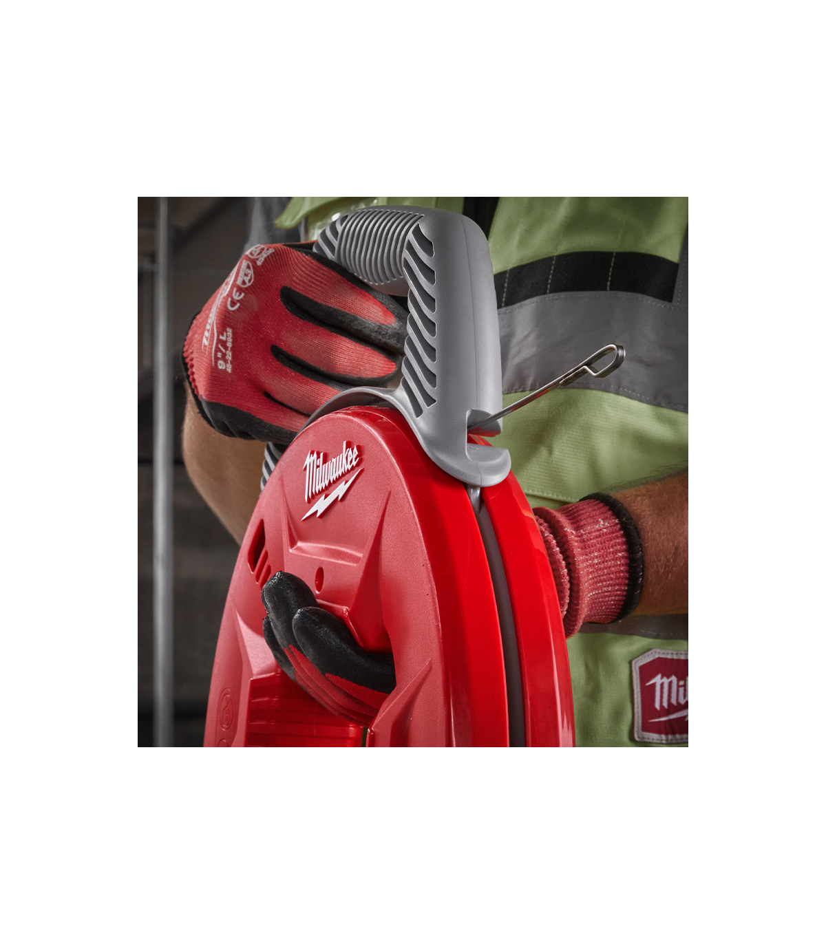 Tire fils Acier 15M sous carter MILWAUKEE