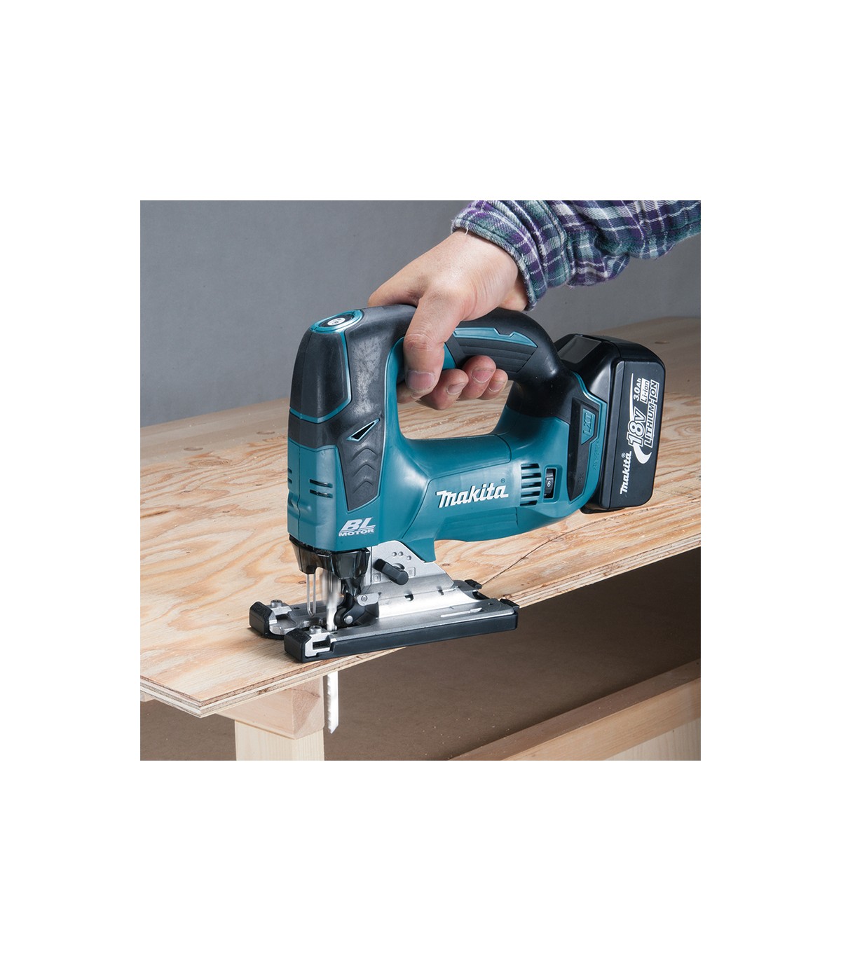 Scie sauteuse 18V DJV182ZJ Makita