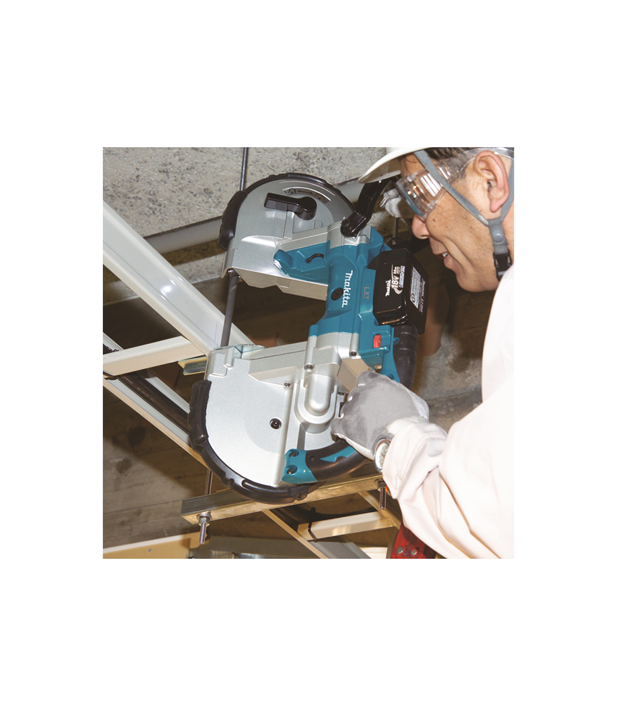 Scie à ruban 18V DPB180Z MAKITA