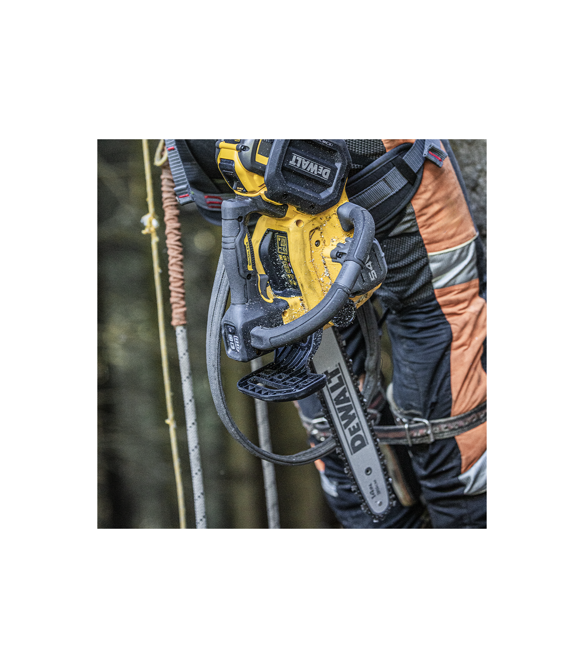 Tronçonneuse 54V 35 cm DCMCST635N-XJ DEWALT