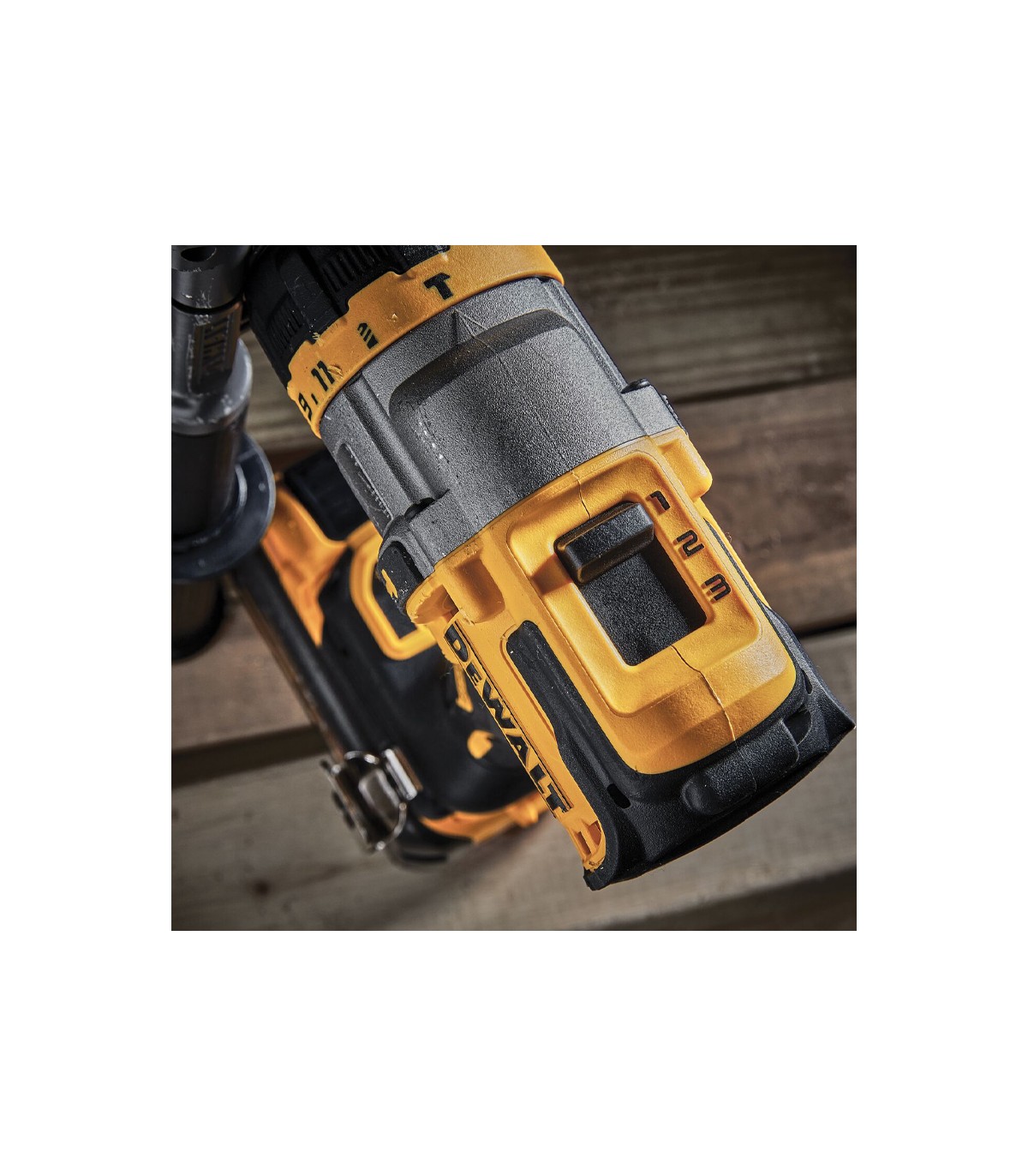 Perceuse-visseuse à percussion 18V DCD999N-XJ DEWALT