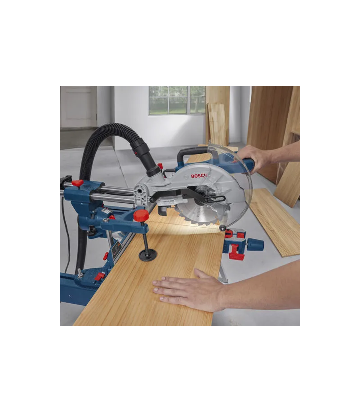 Scie à onglet radiale Ø216 mm GCM 305-216 S BOSCH