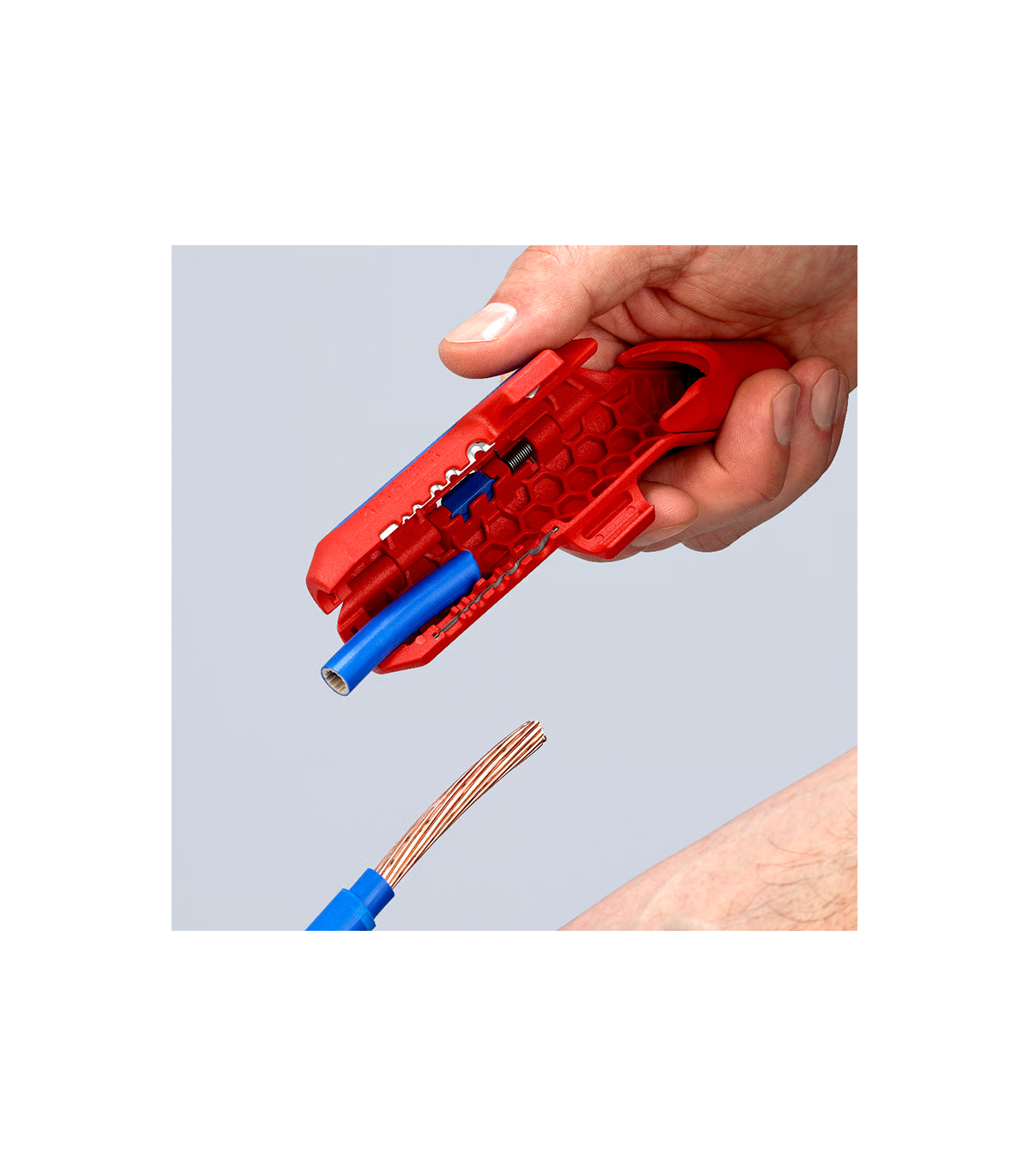 Outil universel à dégainer 135mm ErgoStrip KNIPEX
