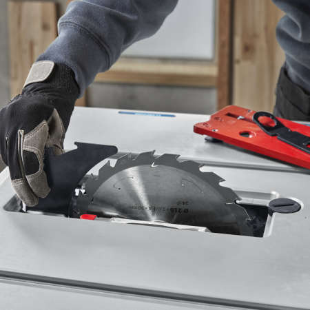 Scie sur table filaire GTS 70-216 BOSCH