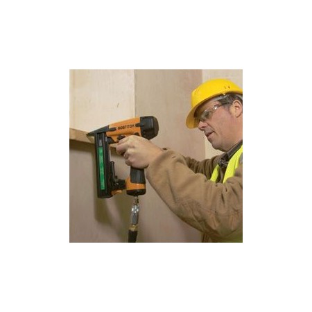 Agrafeuse pour agraphes SX15-38mm BOSTITCH